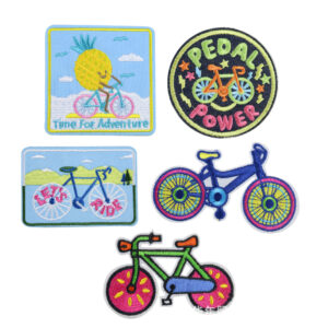 Cartoon hat sock embroidery cloth sticker hat sock clothing pineapple bicycle jacket clothes jeans decoration DIY Patches sticker