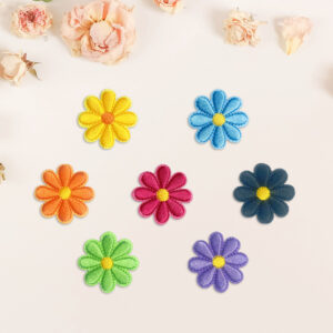 embroidery label cute daisy embroidery sticker flower Patches sticker clothing accessories luggage decorative cloth sticker