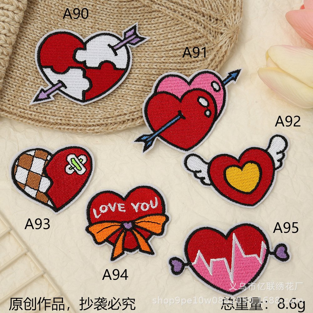 heart cloth stickers, colorful love embroidery labels, embroidery cloth stickers, broken patches, clothing accessories